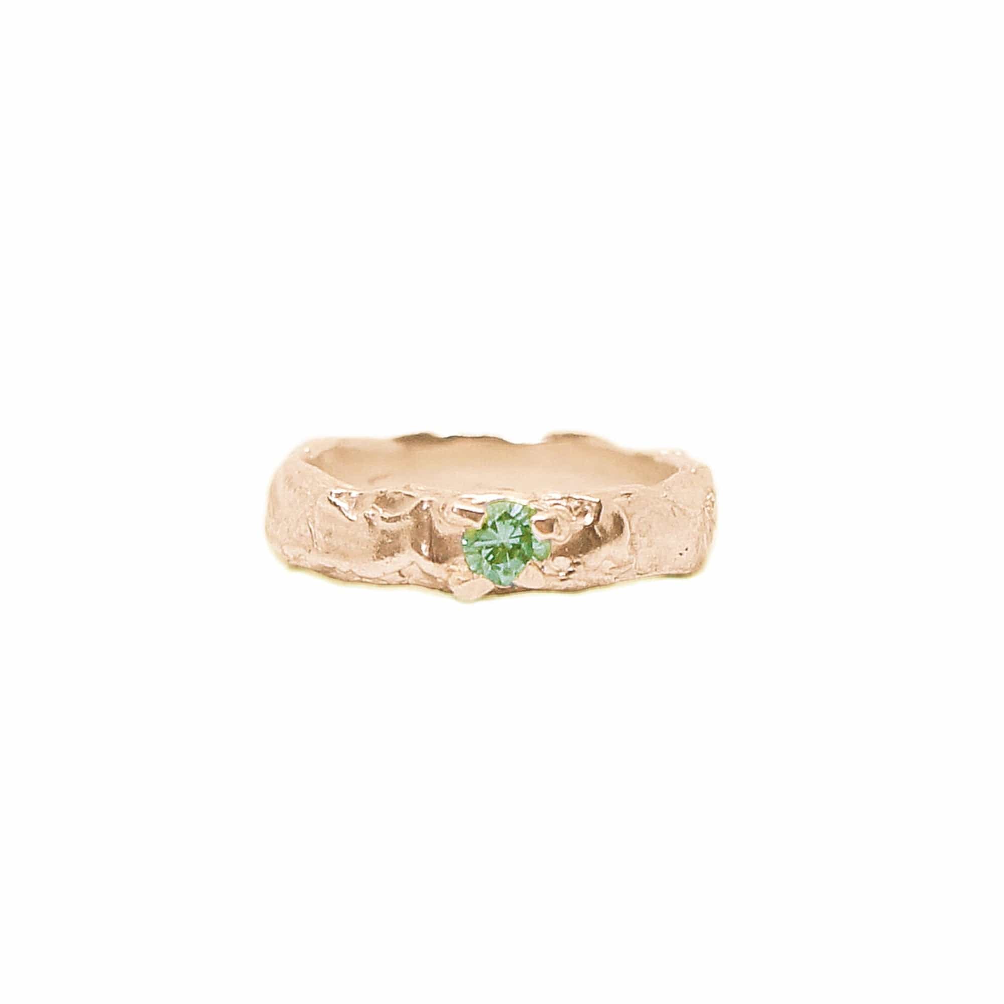 Green Sapphire on Solid Gold Organic Band